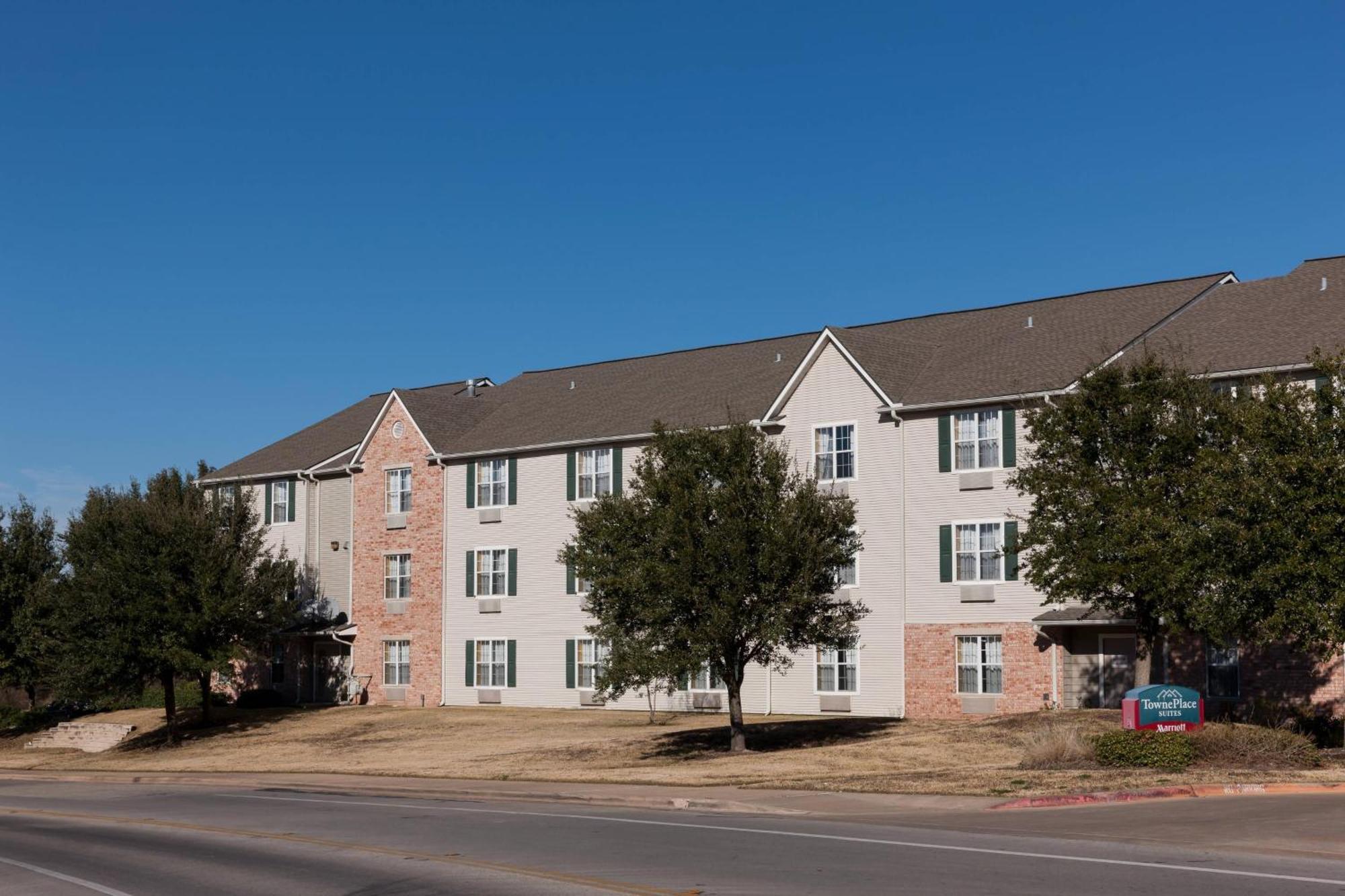 Towneplace Suites By Marriott College Station Exterior photo